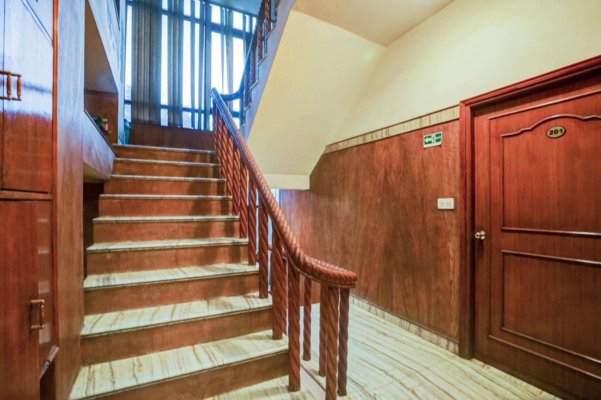 Super Hotel O Sansarchandra Road Formerly Luna Rosa Jaipur Luaran gambar