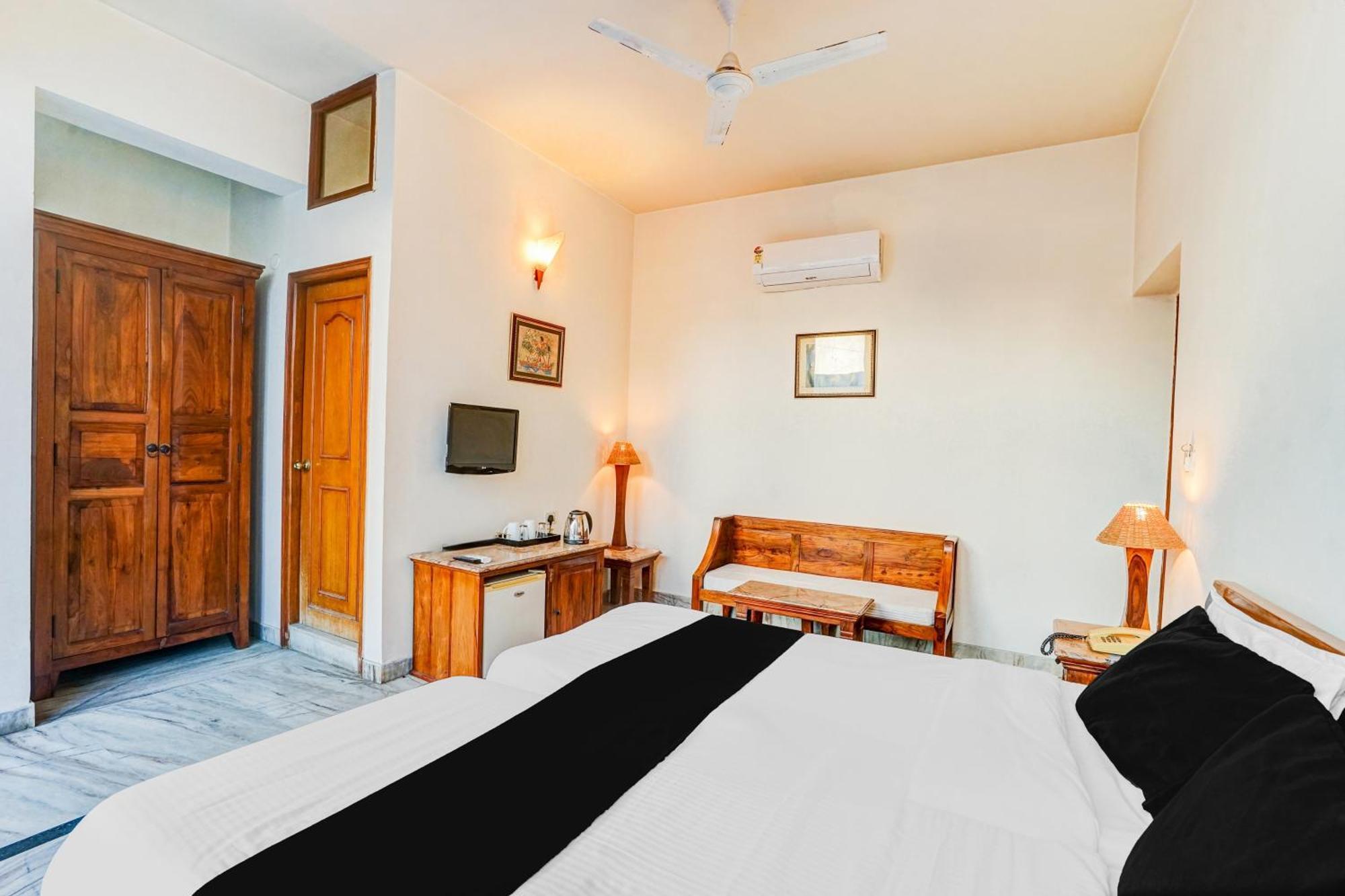 Super Hotel O Sansarchandra Road Formerly Luna Rosa Jaipur Luaran gambar